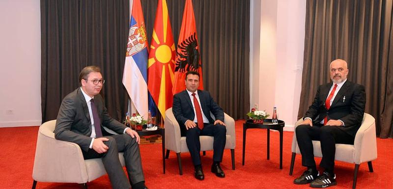 Rezultat slika za Zaev, Rama vucic razgovarali