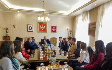Stipendija za 15 studenata