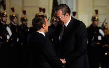 Makron i Vučić sinoć u Parizu