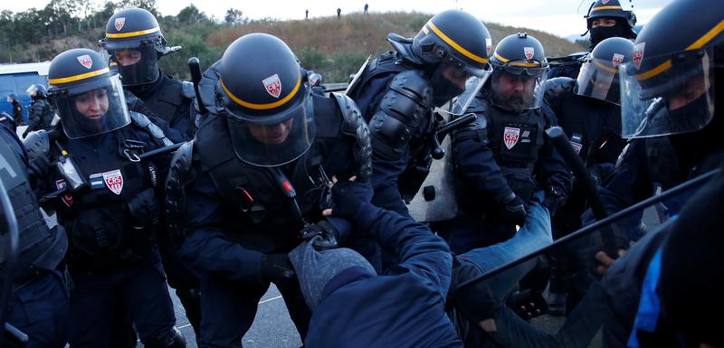 Sukob francuske policije i pristalica nezavisne Katalonije