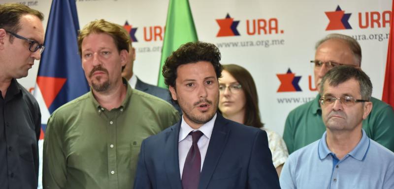 Abazović na presu sa Vajsom