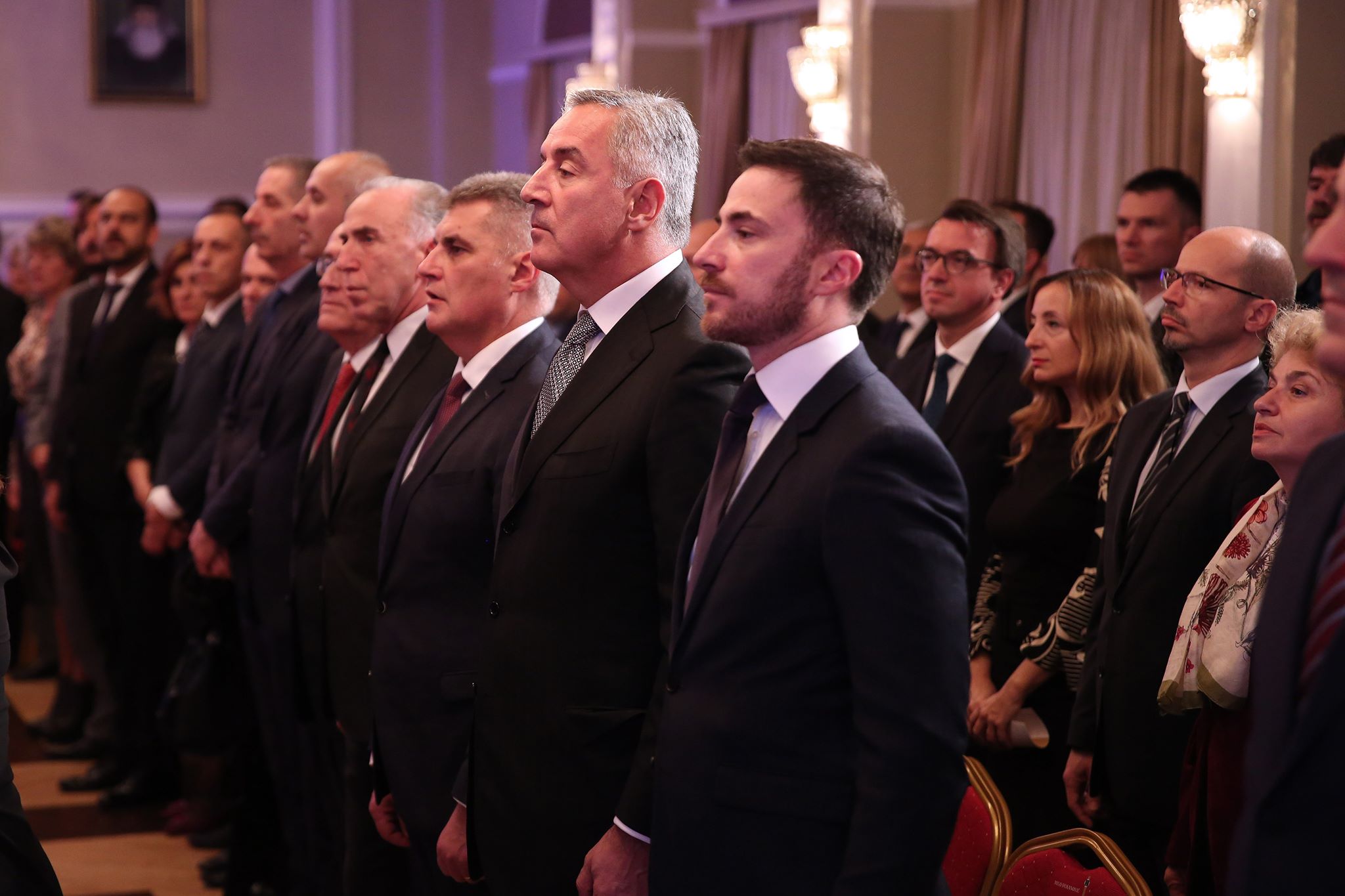Milo Đukanović, Aleksandar Bogdanović