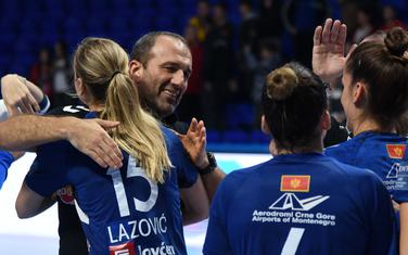 Dragan Adžić i Barbara Lazović nakon utakmice sa Bitighajmom