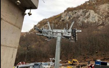 Prvi element žičare