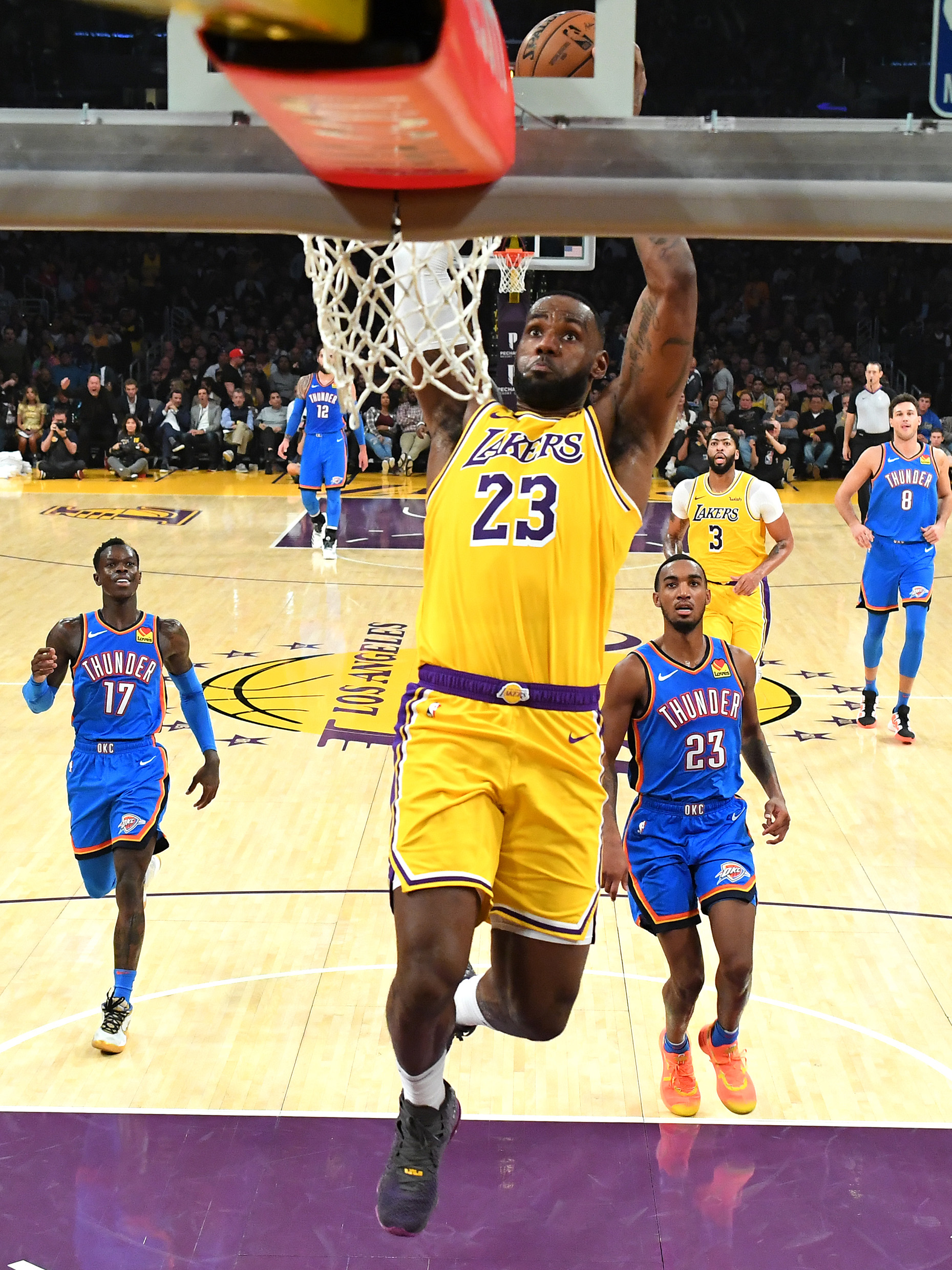 Lebron Džejms