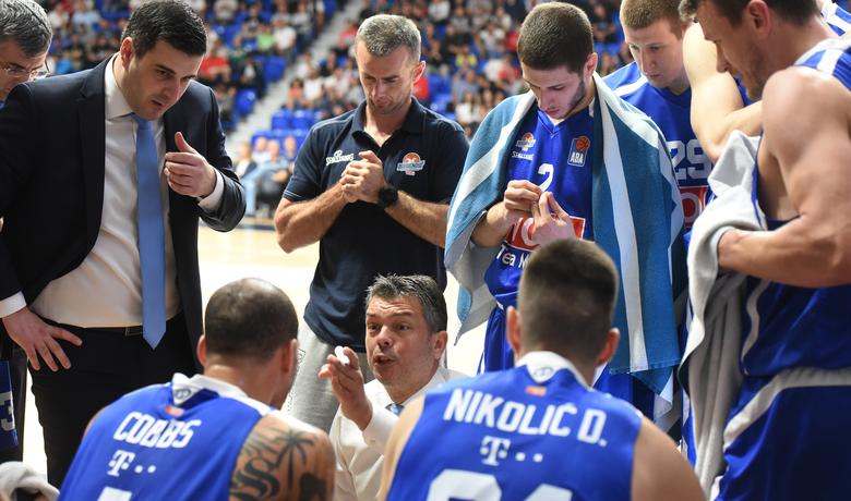 Košarkaši Budućnosti na tajm autu
