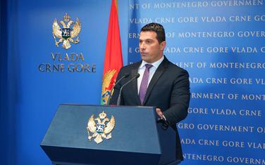 Ministar sporta i mladih, Nikola Janović