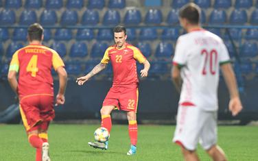 Nikola Vukčević i Marko Simić na prijateljskom meču protiv Bjelorusije