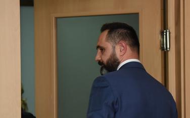 Suspendovao inspektore, pa podnio ostvaku: Radulović