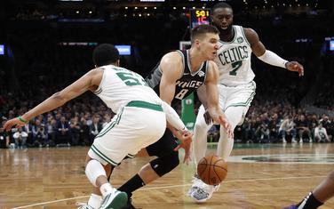 Bogdanović na meču sa Bostonom