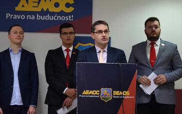 Sa pres konferencije