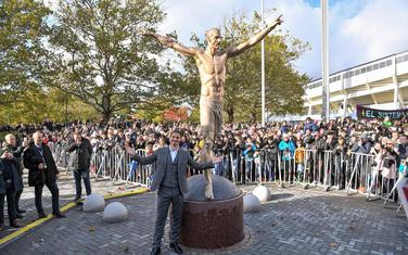 Ibrahimović na otvaranju statue