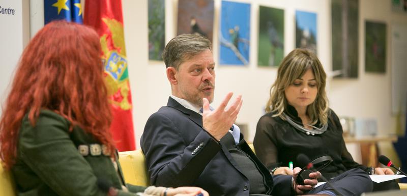 Hes na tribini u Podgorici