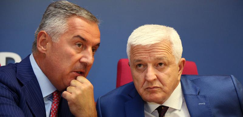 Kozmetičke promjene i reforme na papiru: Đukanović i Marković