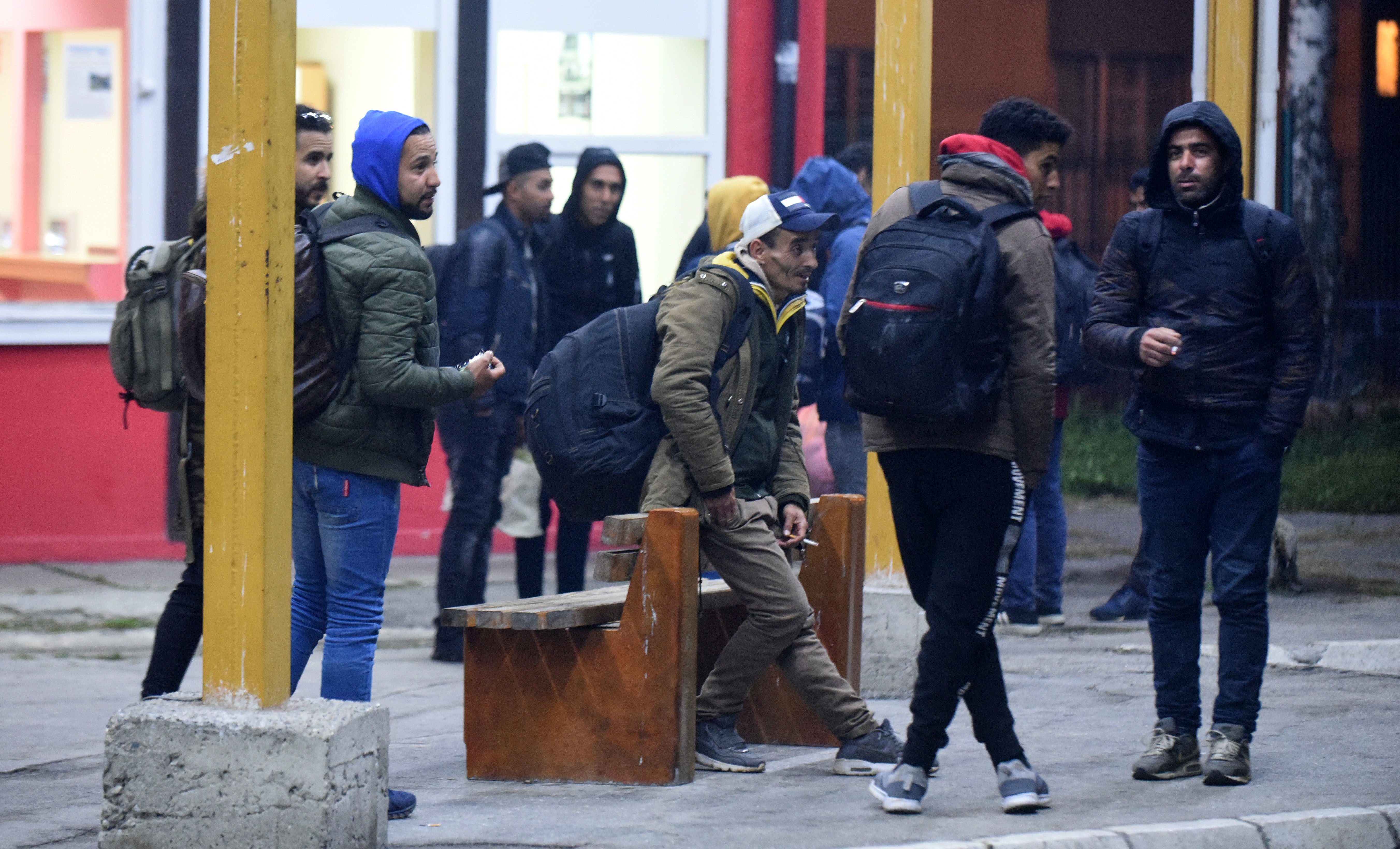 Migranti stižu na Autobusku stanicu
