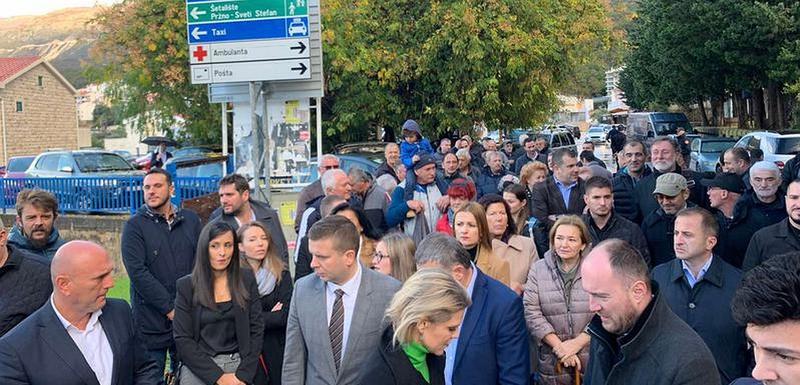 Carević na protestu u Miločerskom parku