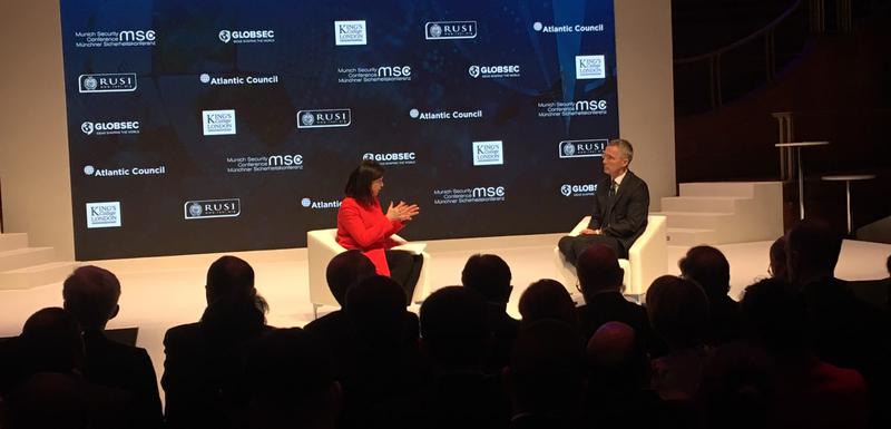 Stoltenberg u Londonu