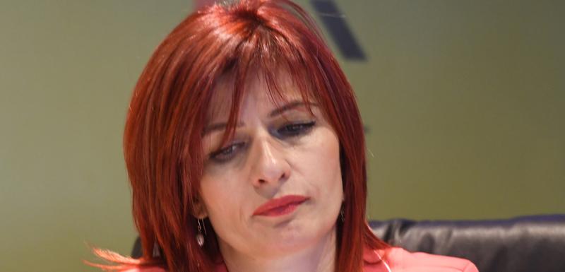 Predlog zakona: Poslodavac će biti dužan da ženi produži ugovor ...