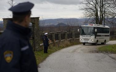 Izmješteni migranti s lokacije Vučjak kod Bihaća