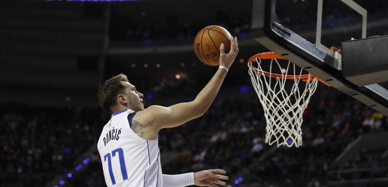Dončić na meču sa Detroitom