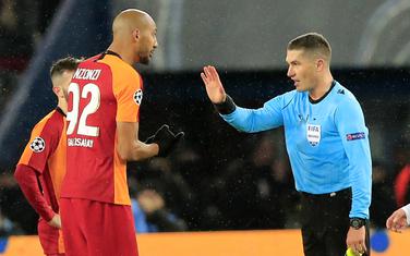 Stiven Nzonzi u dresu Galatasaraja