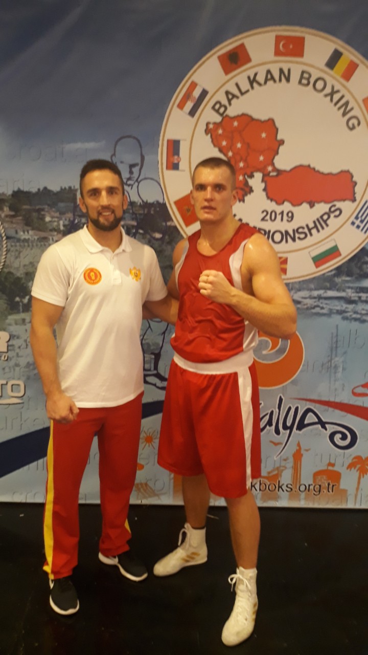 Husović sa selektorom, Boškom Draškovićem