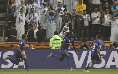 Bafetimbi Gomis slavi gol za Al Hilal
