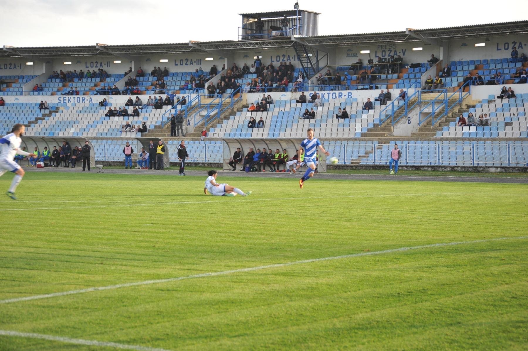 Kreće rušenje: Zapadna tribina stadiona kraj Bistrice
