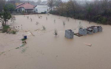Obilne padavine izazvale poplave