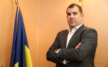 DF sa DPS-om konstantno preglasava Demokrate u
SO Budva: Krapović