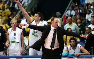Duško Ivanović na klupi Baskonije