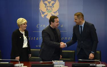 Sa potpisivanja ugovora