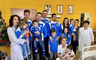 Fudbaleri Sutjeske u posjeti bolnici
