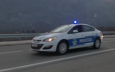 Sa mjesta udesa