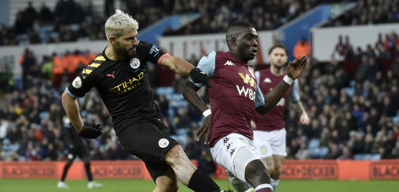Aguero na meču sa Aston Vilom