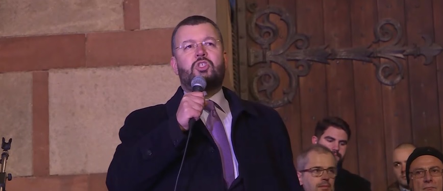 Antić govori na skupu