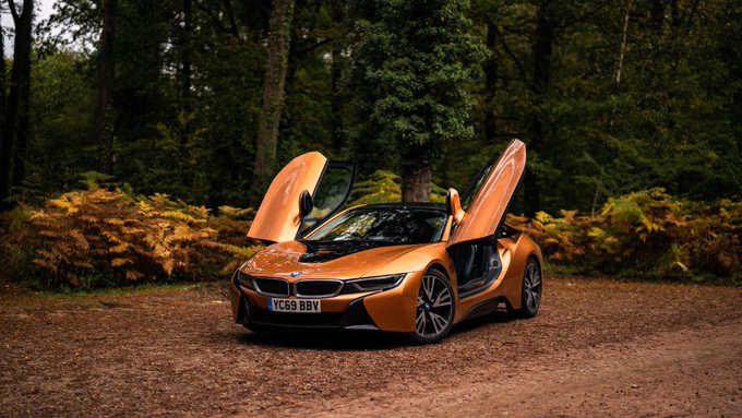 BMW i8