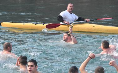 Prenkić sa krstom