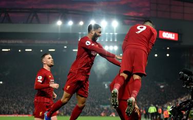 Slavlje igrača Liverpula nakon Van Dajkovog gola