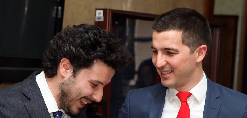 Zarada upola manja: Demokrate i URA bojkotuju parlament od 2016: Abazović i Bečić