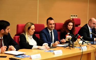 Sa pres konferencije