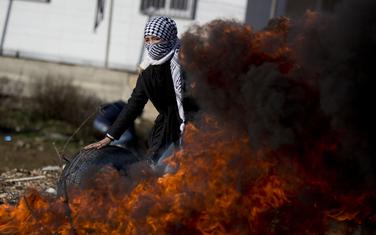 Sukobi palestinskih demonstranata i izraelske policije kod grada Ramala na Zapadnoj obal