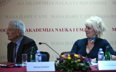 Sa skupa: Sonja Tomovic Šundić i
Nenad Vuković
