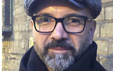 „Možete da zamislite kakav je osećaj kada naporno radite i onda ceo svet prepozna kvalitet rada", kaže Bućo za BBC na srpskom
