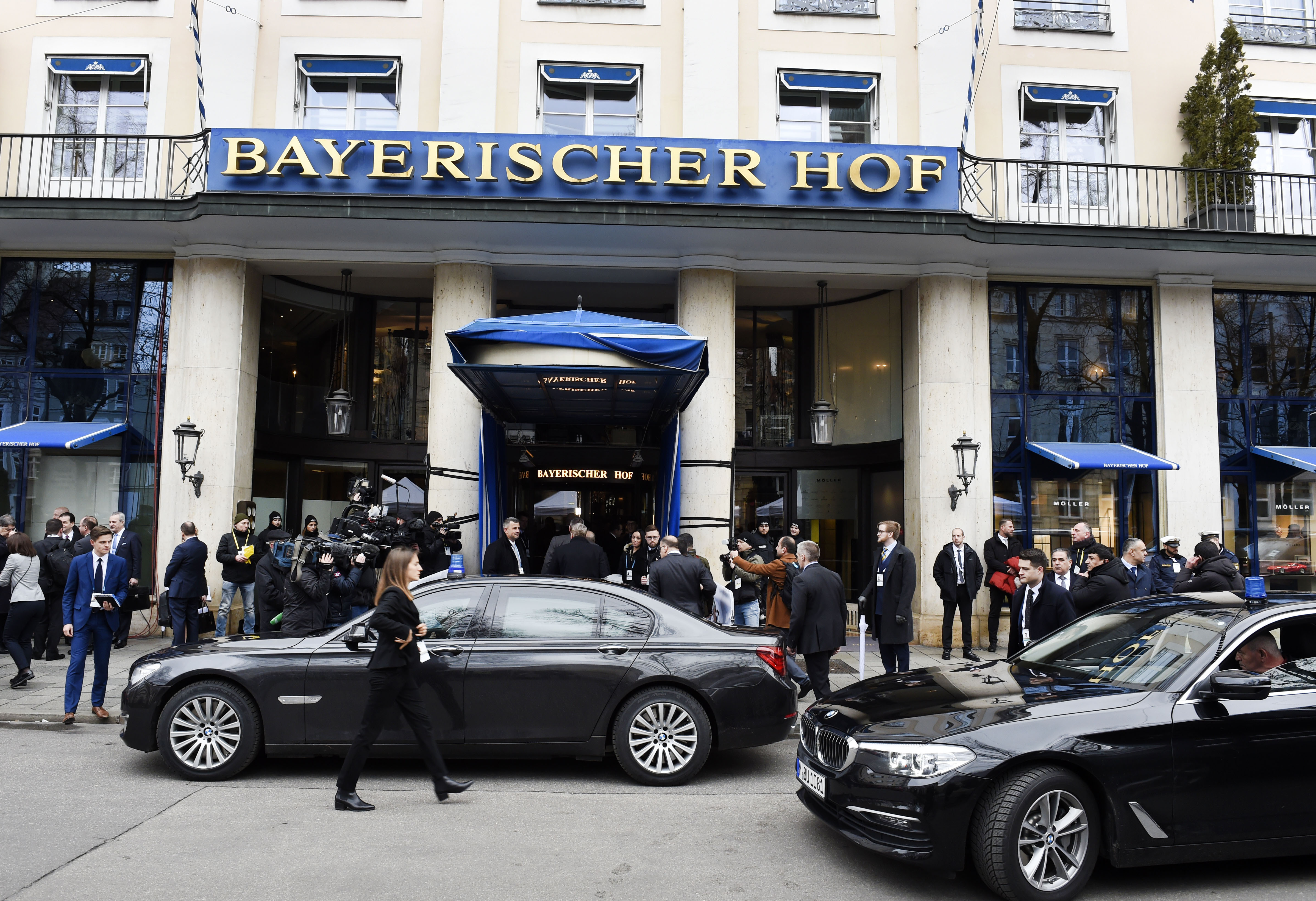 Lideri iz više od 40 država okupljaju se u hotelu „Bajerišer hof“