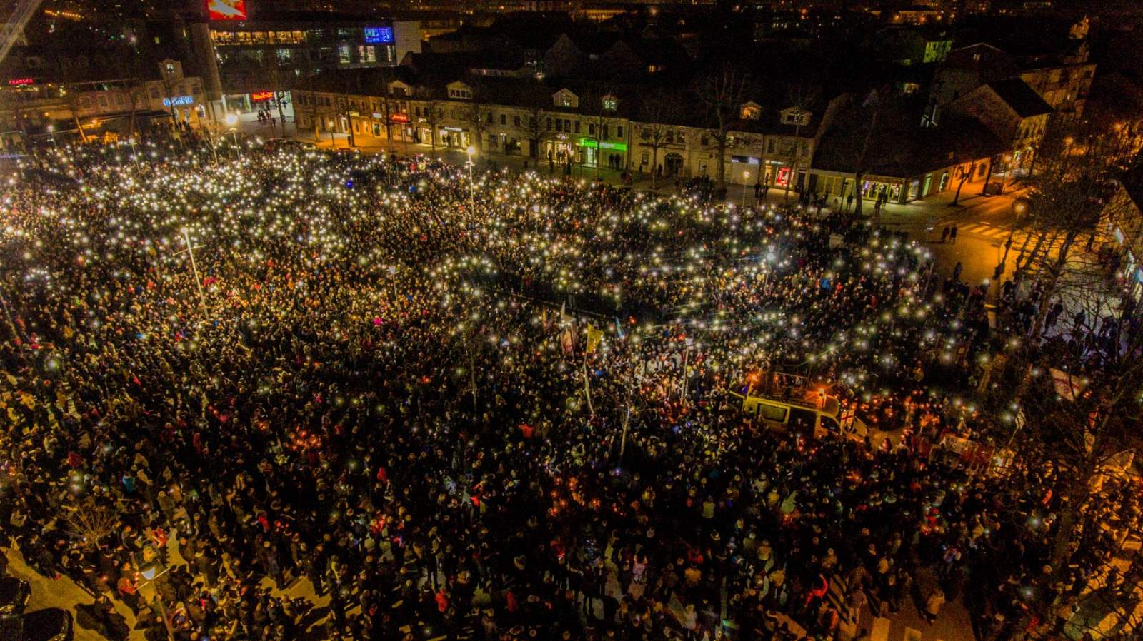 Nikšić, litija