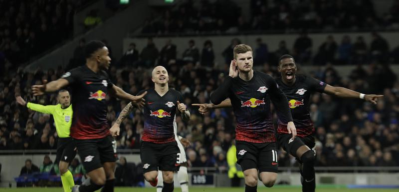 Timo Verner slavi gol u Londonu