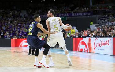 Duel Fernandesa (Real) i Slukasa (Fenerbahče)