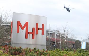 Helikopter iznad bolnice u Hanoveru