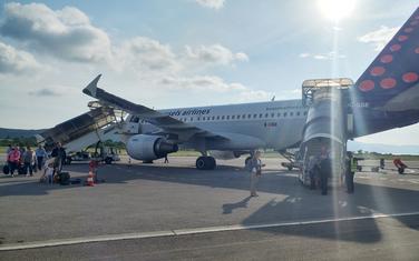 Sa aerodroma u Tivtu (arhiva)